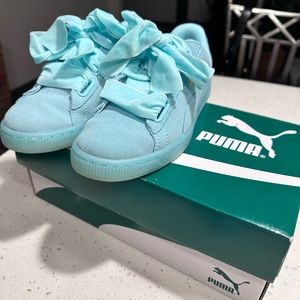 Puma Suede Heart Shoes